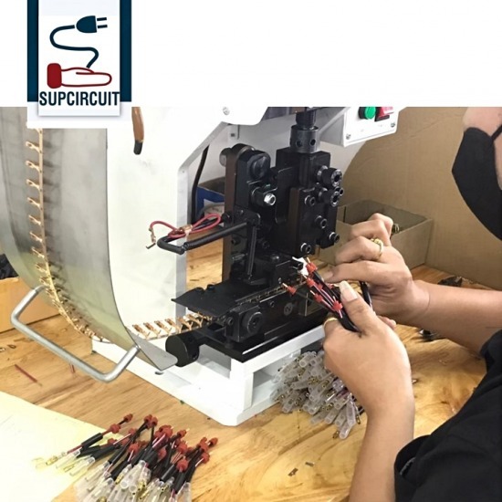 รับสั่งผลิตชุดสายไฟตามแบบ รับสั่งผลิตชุดสายไฟตามแบบ